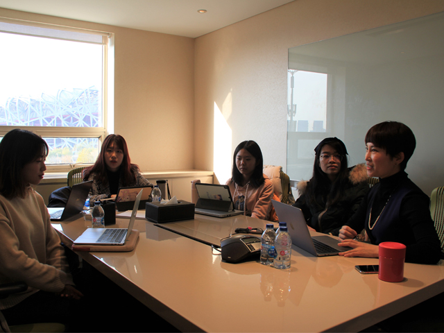 王英如律師所內授課.jpg 王英如律師所內授課.jpg